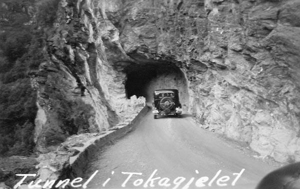 Tunnel vid Tokagjelet.