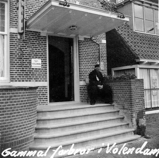 Gammal man i Volendam