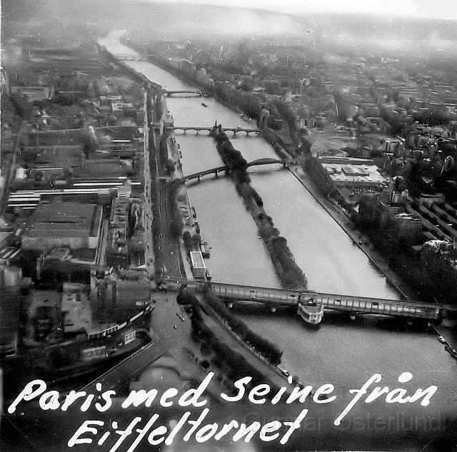 Utsikt över Paris med Seine från Eiffeltornet
