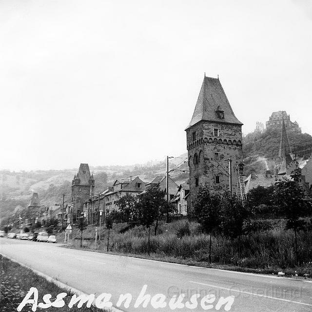 Assmanhausen, en liten stad vid Rhen