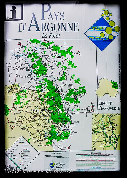 Orienteringskarta vid en rastplats.