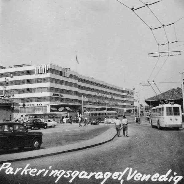 Parkeringshus i Venedig. Då det största i Europa.