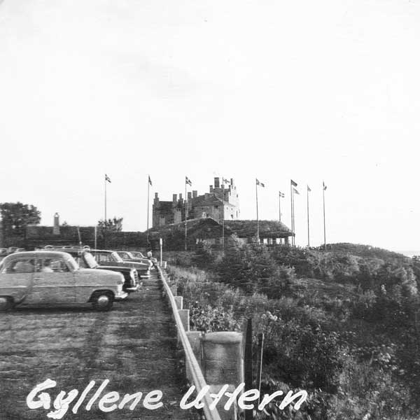 Värdshuset Gyllene Uttern söder om Gränna.