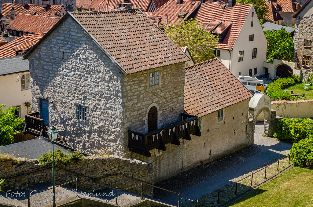 Gammalt hus nära domkyrkan i Visby.
