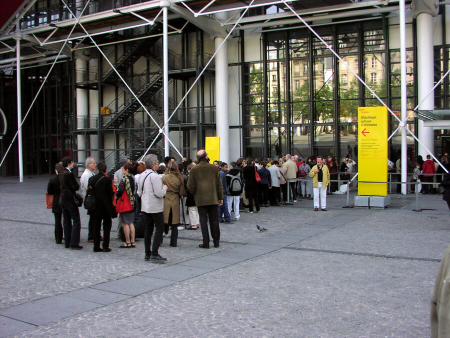 Kö vid Centre Pompidou.